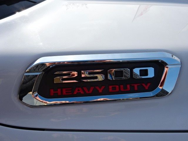Dodge RAM 2500 Cummins 6.7l Diesel 4x4 AHK