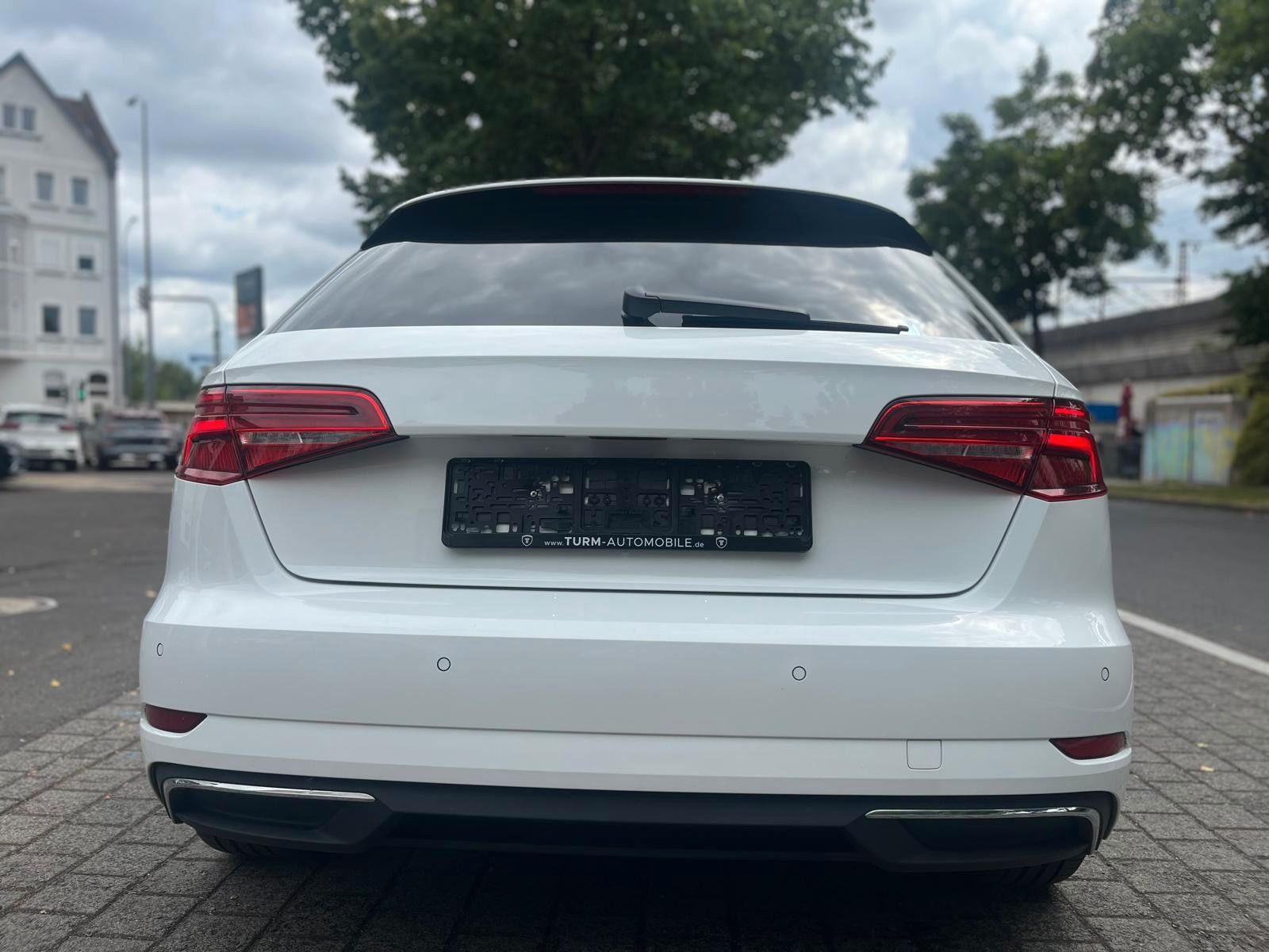 Audi A3 Sportback 40 e-tron - Samsaru's Car Outlet