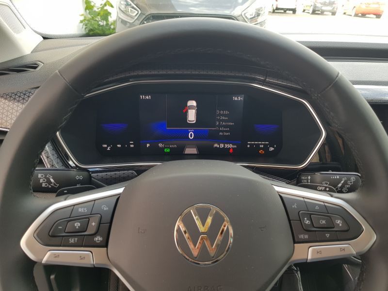 Volkswagen T-Cross Style - Samsaru's Car Outlet