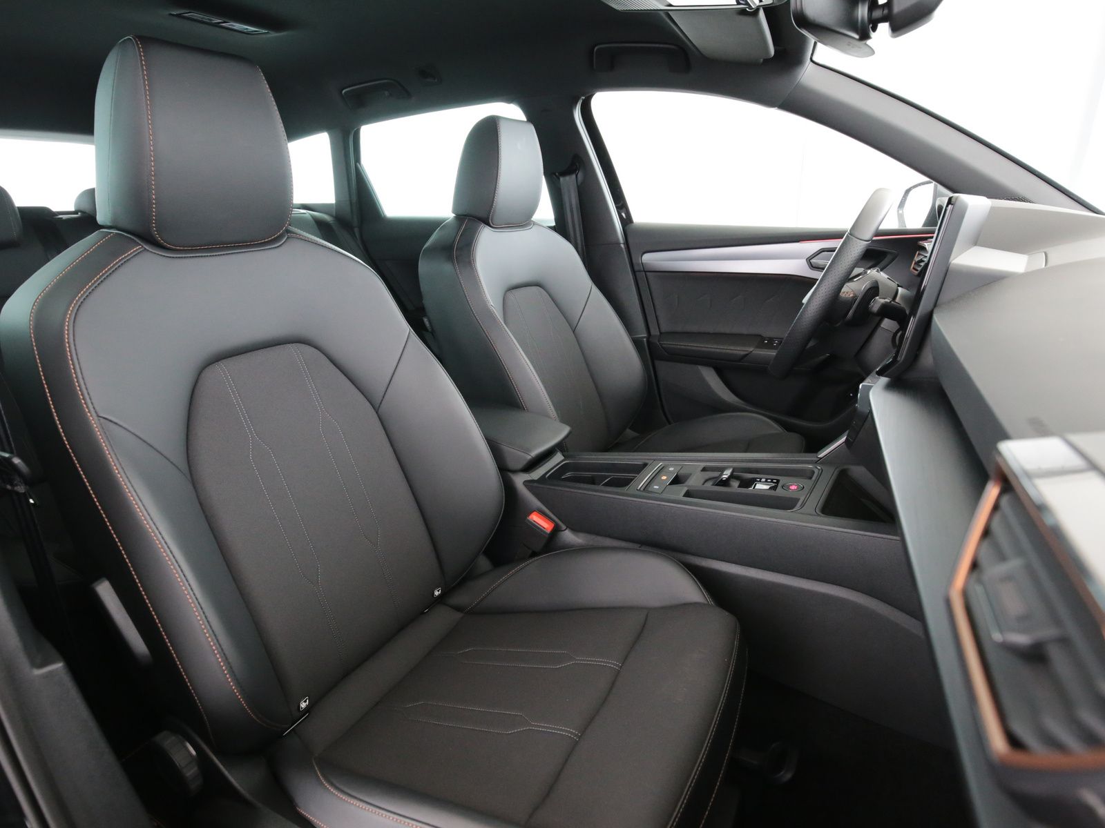 Cupra Leon Sportstourer 1.5eTSI CUPR - Samsaru's Car Outlet