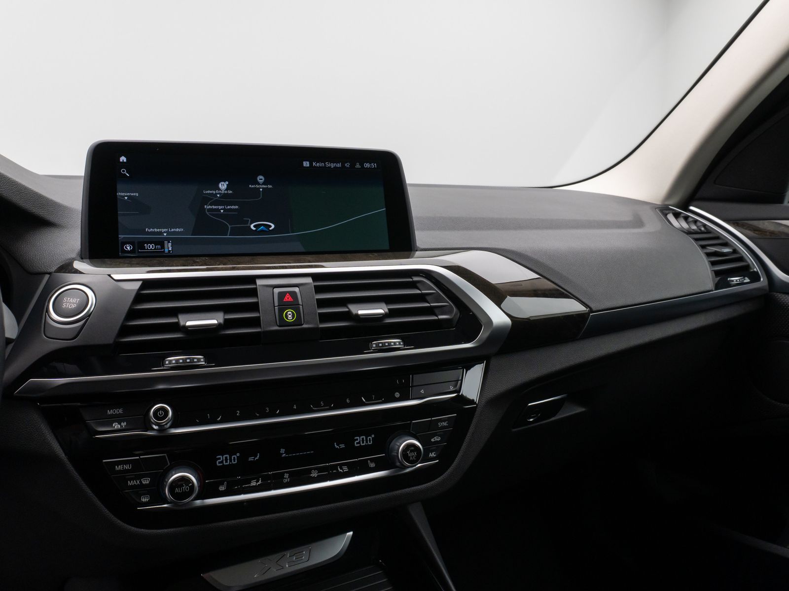 BMW X3 xD30e Kamera DAB HiFi Lenkrhzg Komfort Alarm