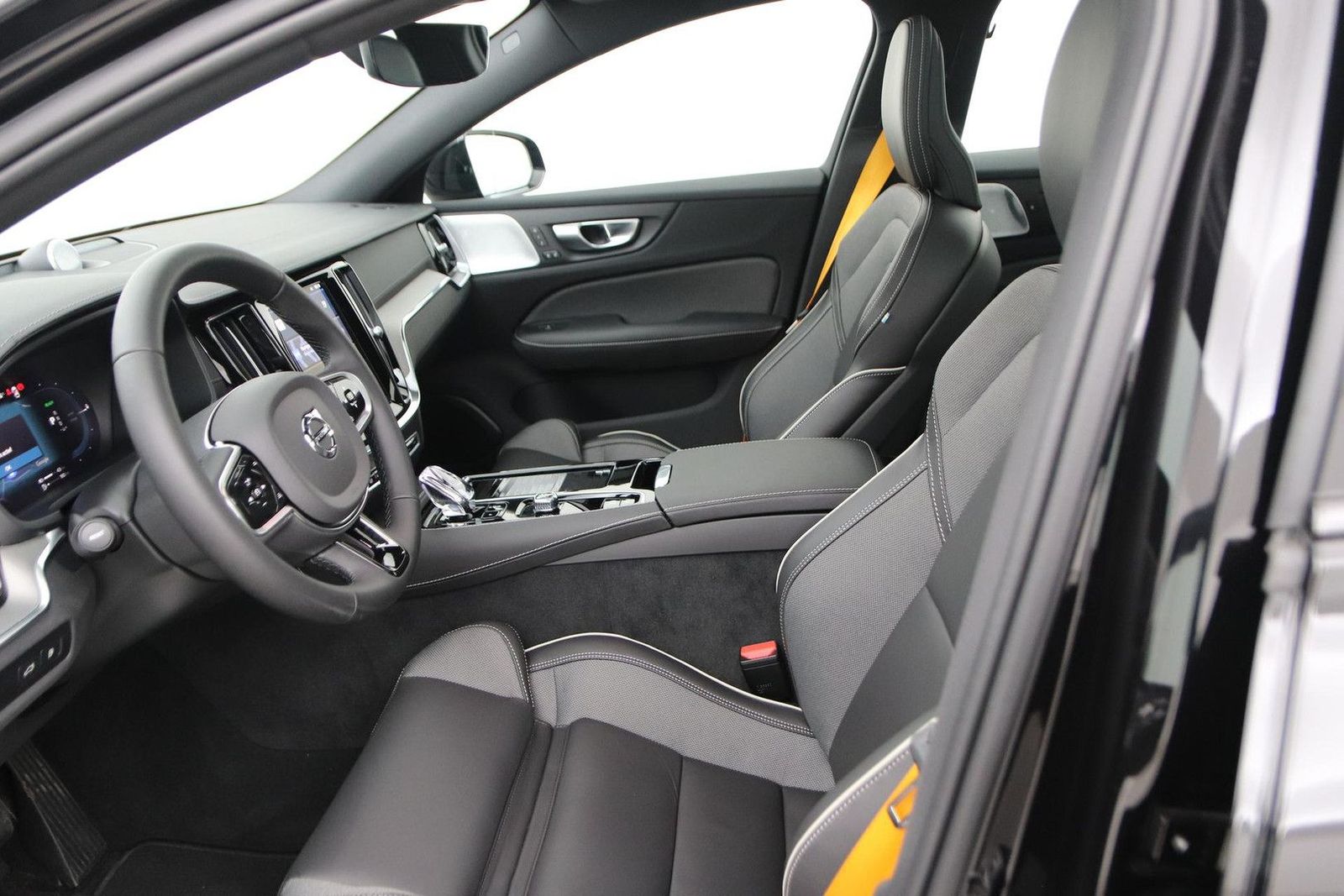 Volvo S60 T8 AWD Polestar Engineered | Long Range | Bo