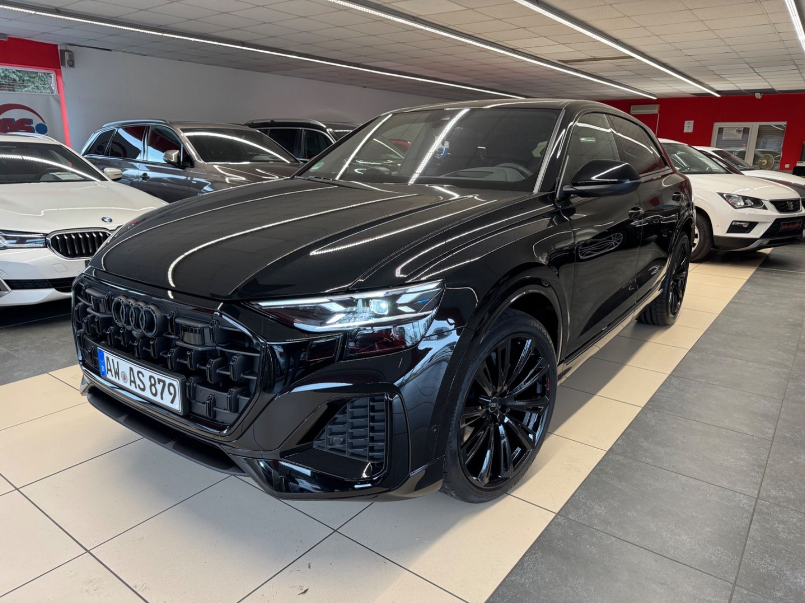 Audi Q8 50TDI S-Line/Black/23zoll/Allradlenk.Pano/B&0