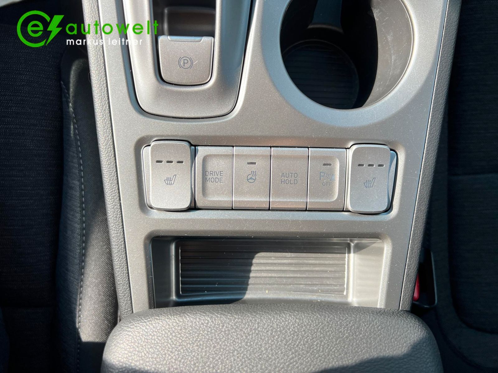 Hyundai Kona 39kWh Advantage - Samsaru's Car Outlet