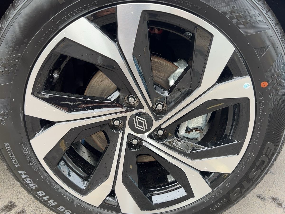 Renault Arkana TECHNO E-Tech Full Hybrid - Samsaru's Car Outlet