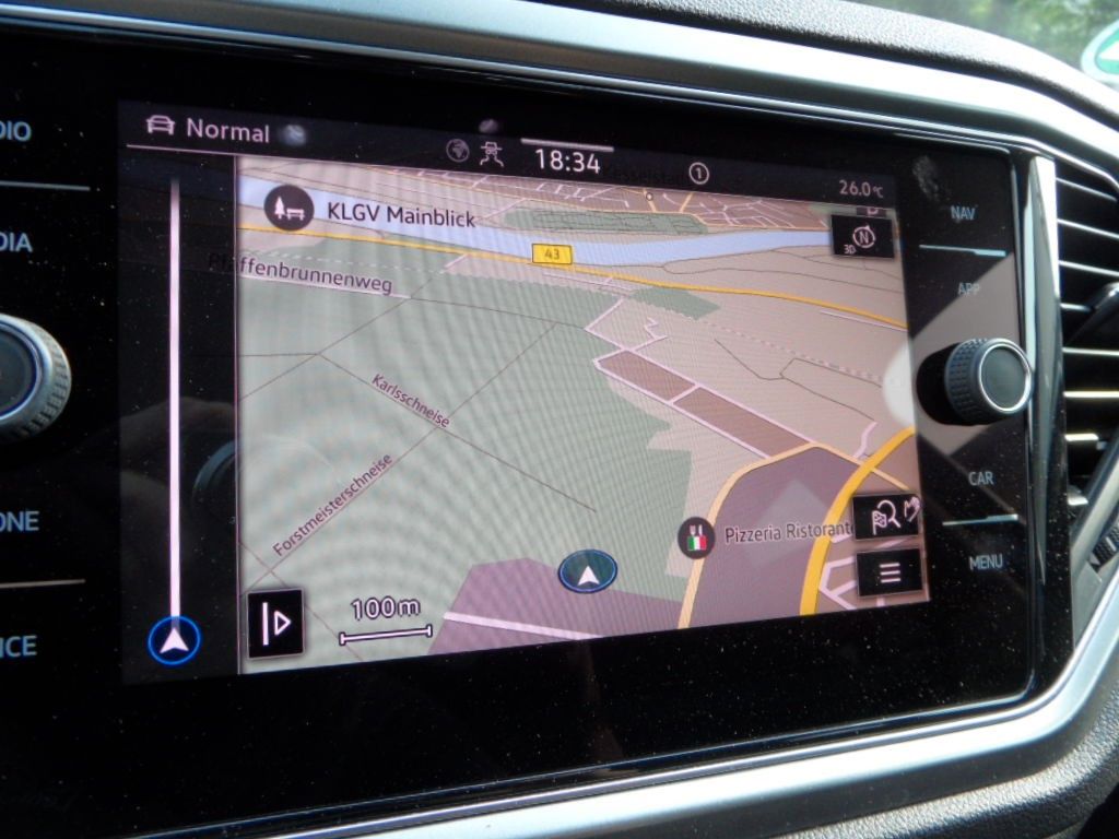 Volkswagen T-Roc 1.0 TSI ACTIVE - Samsaru's Car Outlet