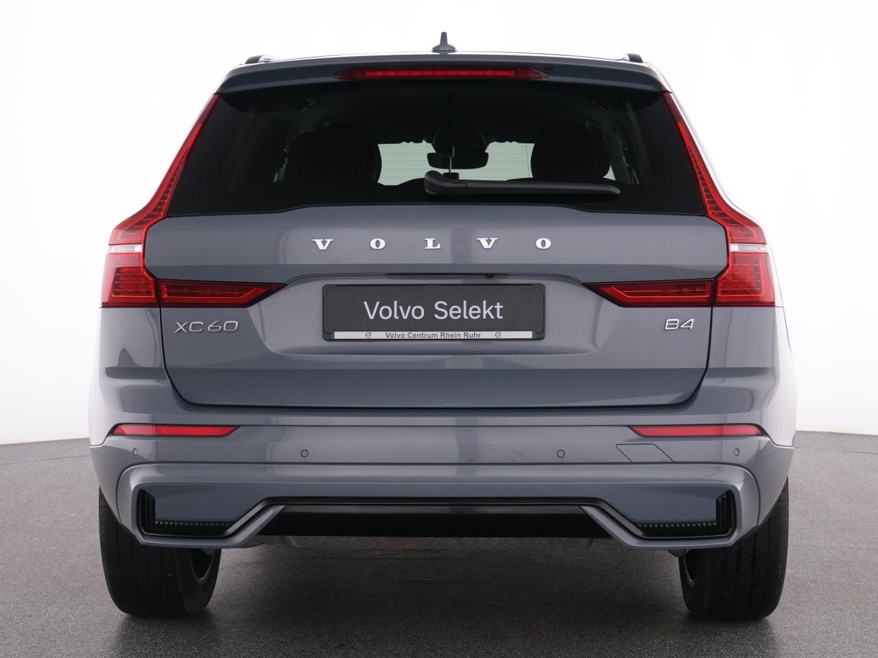 Volvo XC60 B4 Plus Dark+FAP+LM20+MET+WINERPAK+MEMORY+