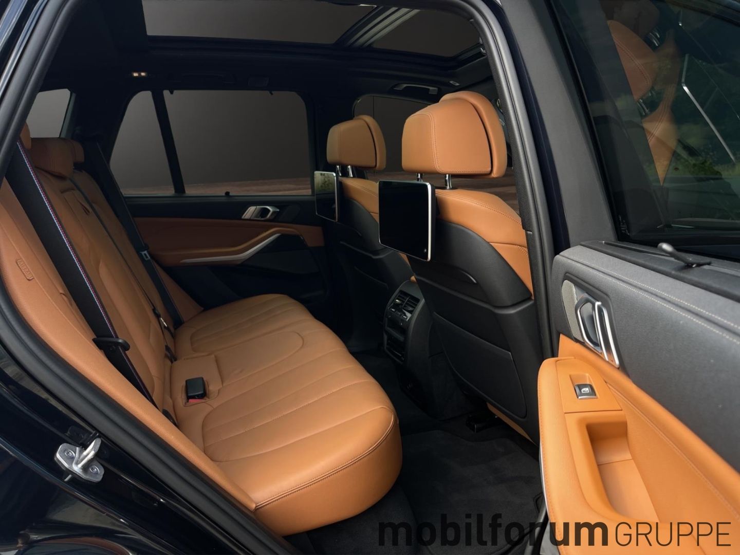 BMW X5 xDrive45e M-Sport Massage Luft AHK Panorama