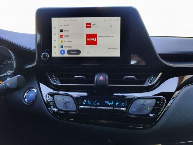 Toyota C-HR 1.8 Hybrid - Samsaru's Car Outlet