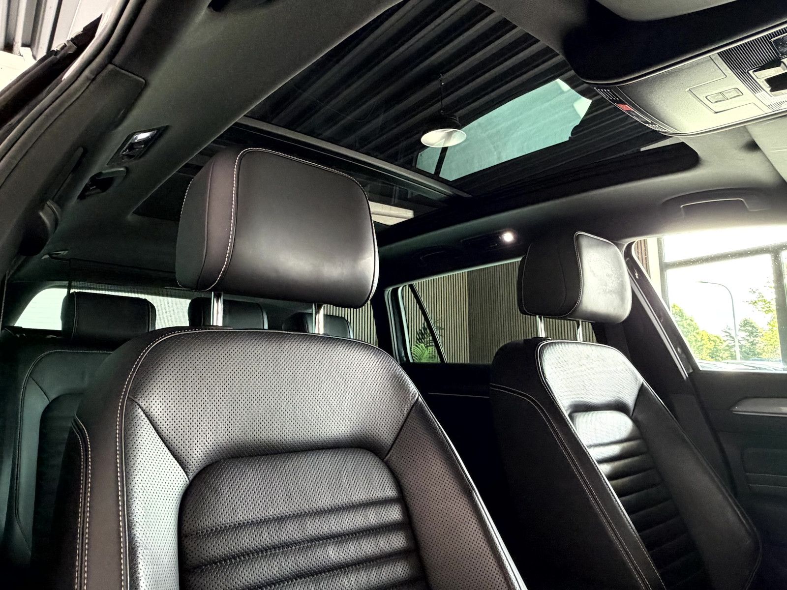 Volkswagen Passat Alltrack Variant 2.0 TDI DSG*Pano*AHK*IQ*