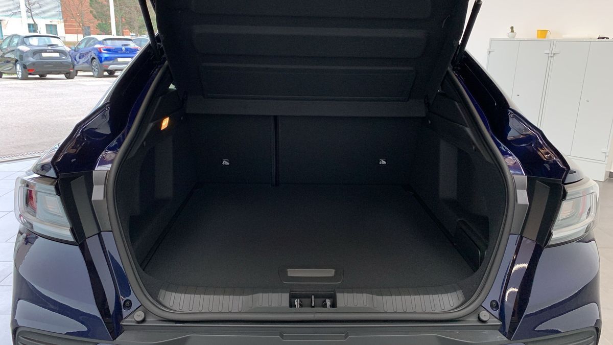Renault Arkana Esprit Alpine Full Hybrid - Samsaru's Car Outlet