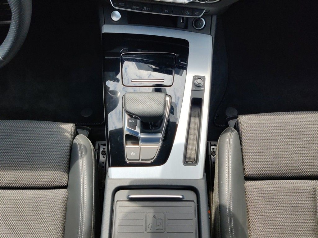 Audi Q5  40 TDI quattro S tronic S line AHK*MATRIX*VI