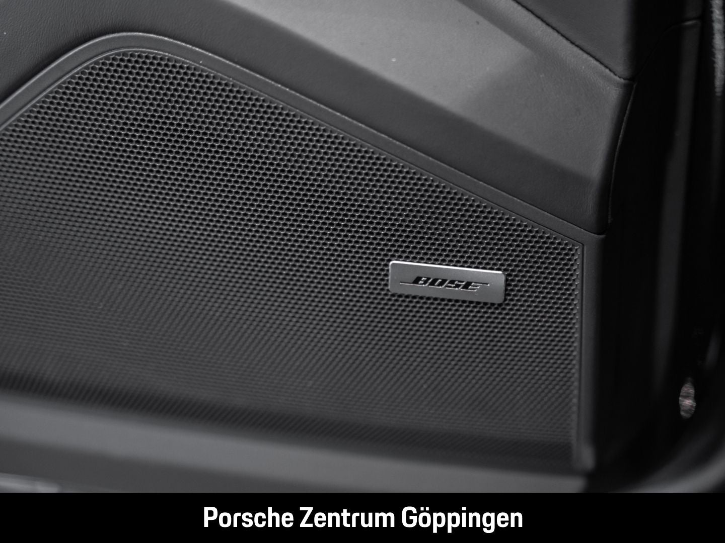 Porsche Cayenne E-Hybrid Coupe LED-Matrix Panoramadach