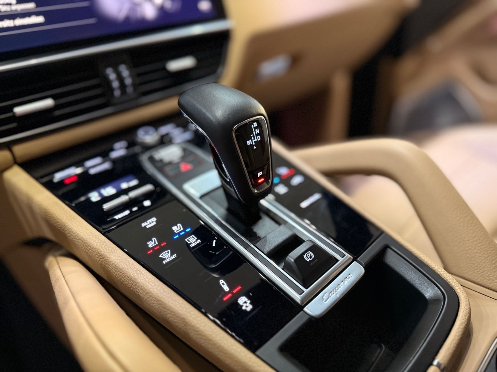 Porsche Cayenne E-Hybrid Platinum Burmester 360° Massage