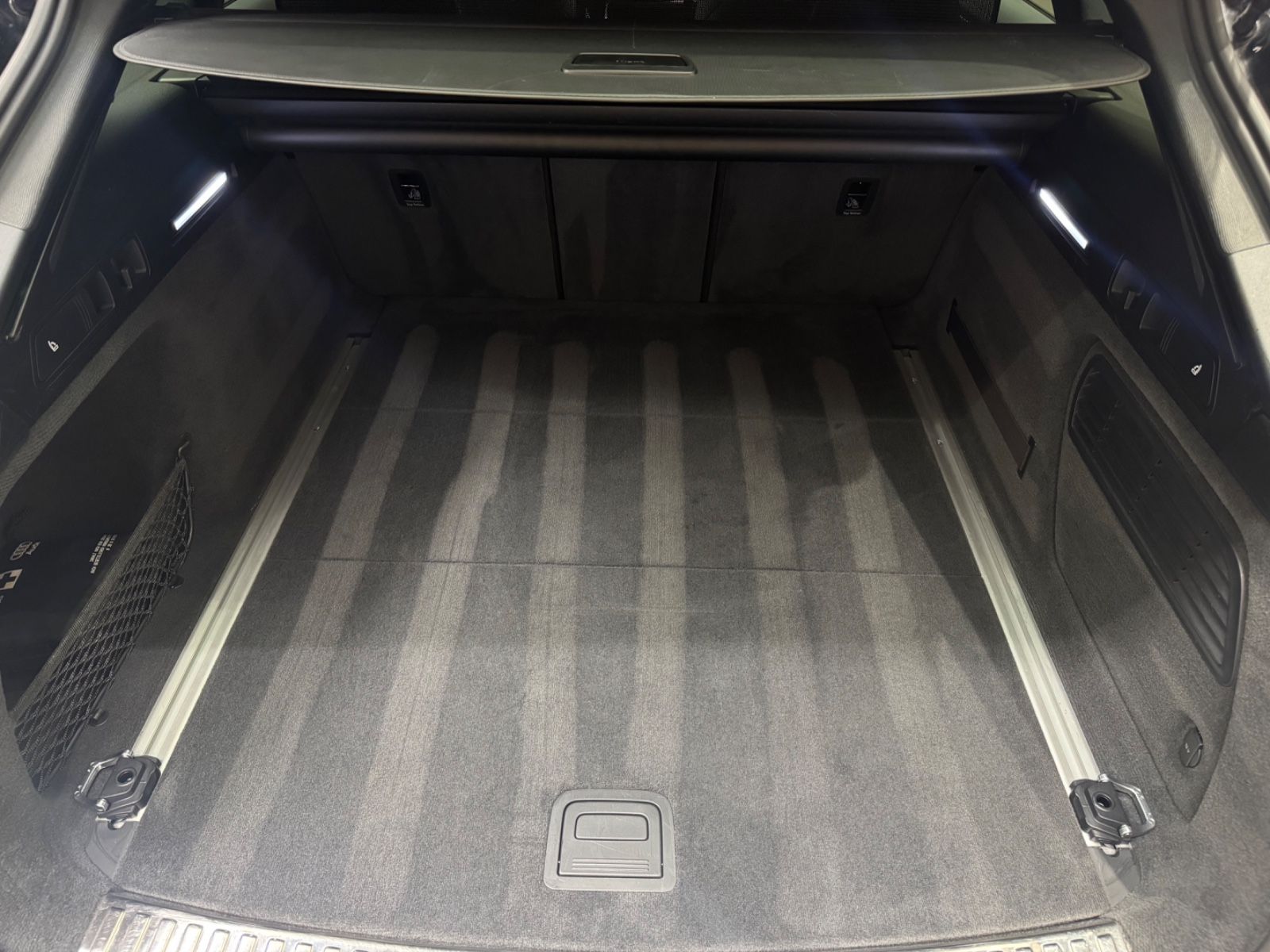 Audi RS6 Avant 4.0 TFSI q.*ABT*DYNAMIK*B&O*KERAMIK*