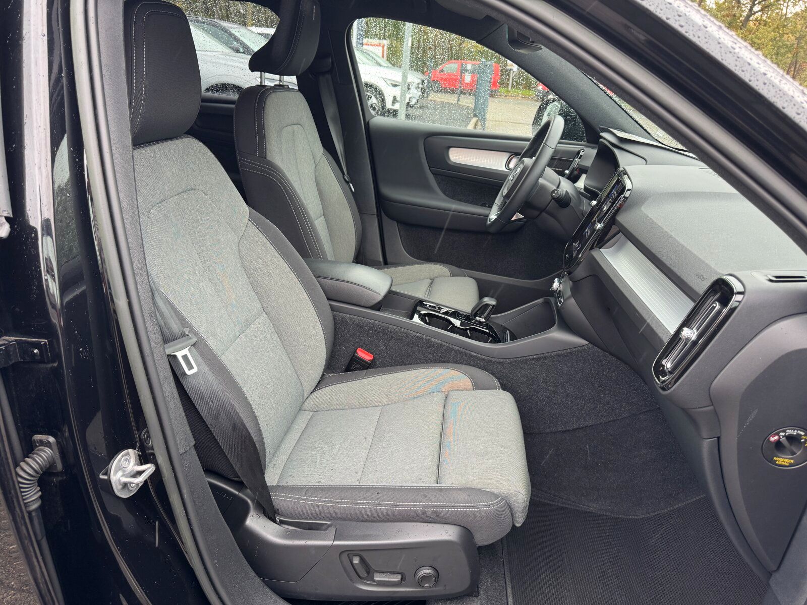 Volvo XC40 T4 Plus Dark AHK|FAHRER ASSIST|LED|ACC