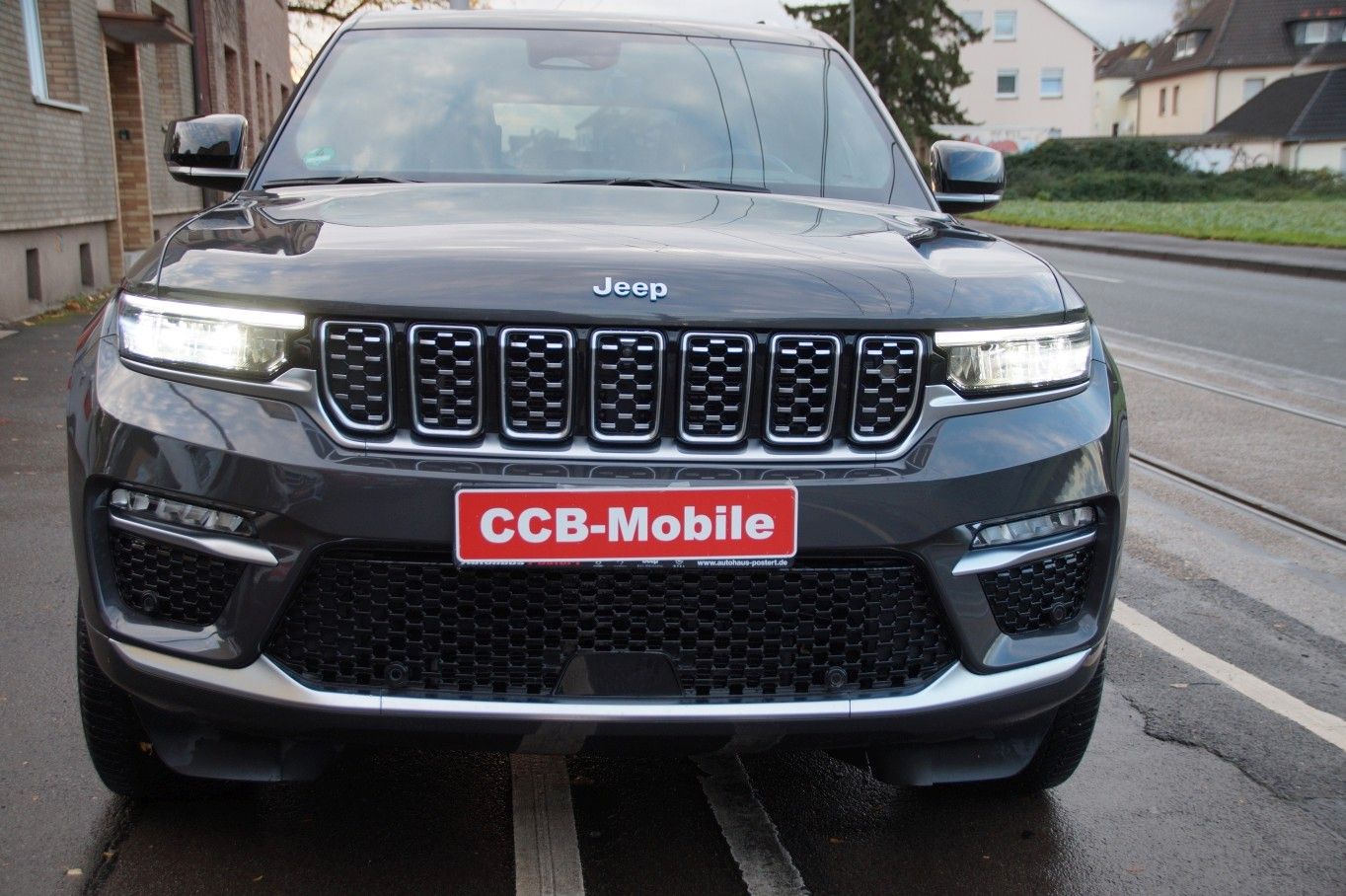 Jeep Summit Reserve Pl*1HAND*NEUWERTIG*VOLL* NP 107.