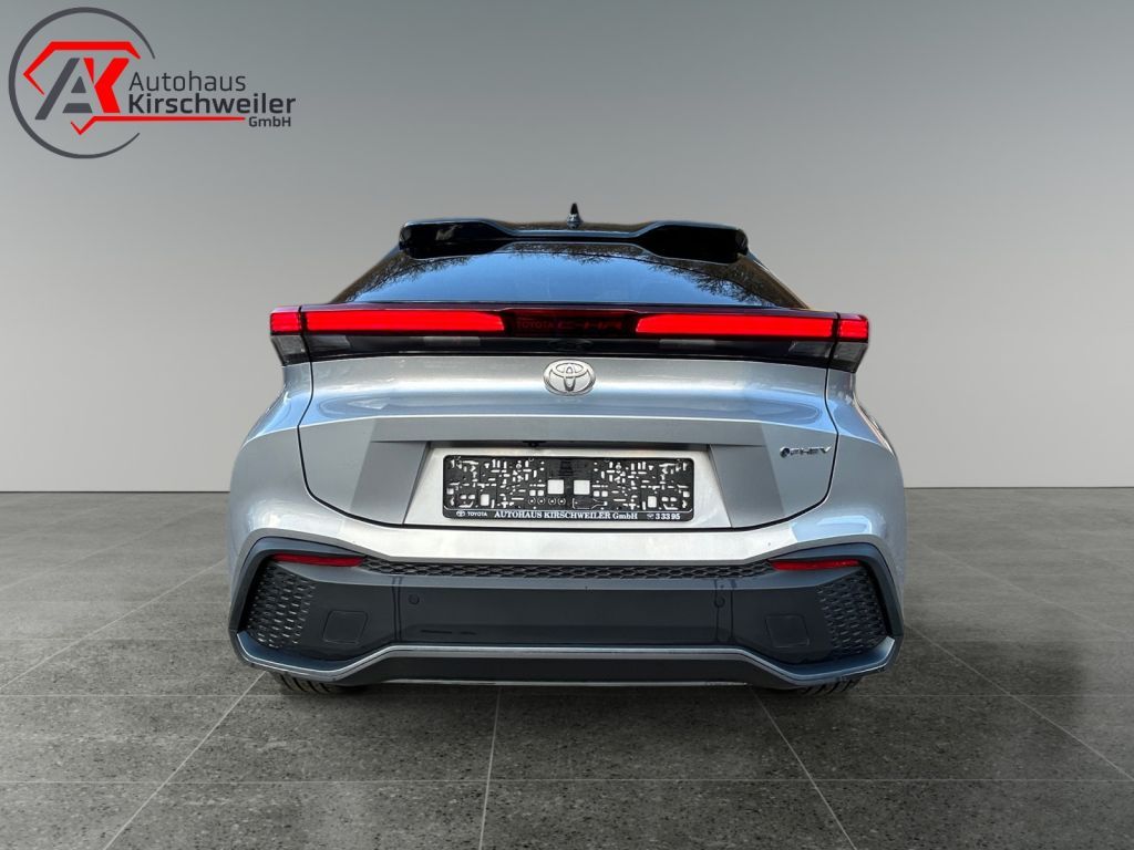 Toyota C-HR 2.0 Plug-in-Hybrid Team Deutschland