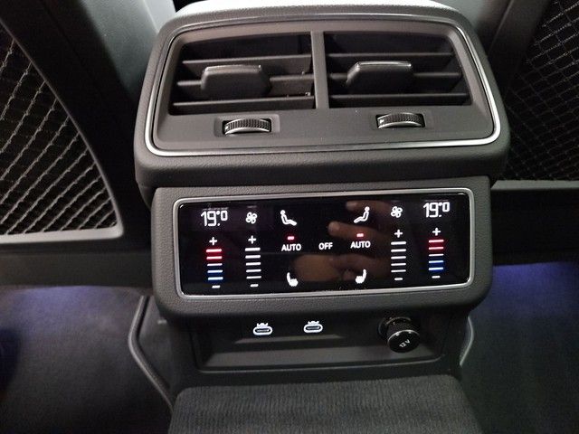 Audi A6 Avant S line HD MATRIX LED ACC LEDER KAMERA H