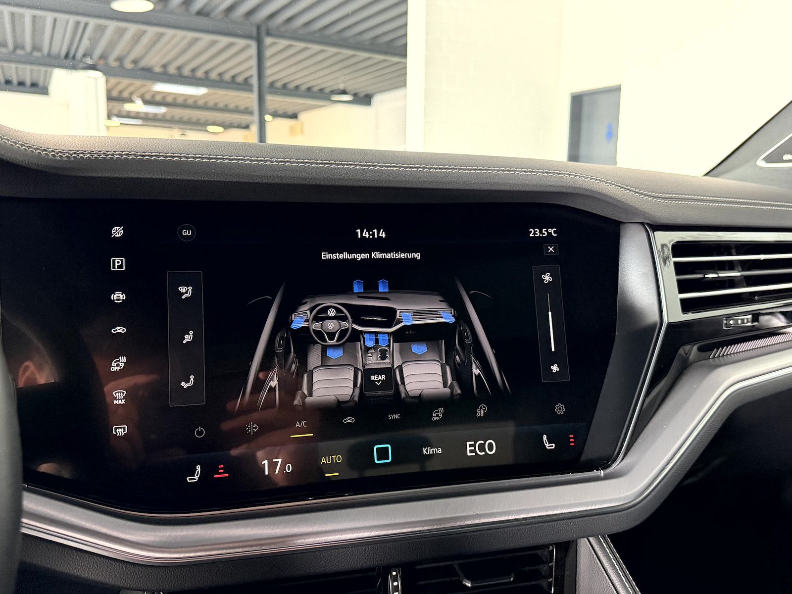 Volkswagen Touareg 3.0 TSI eHybrid 4Motion*IQ*Pano*AHK*360*