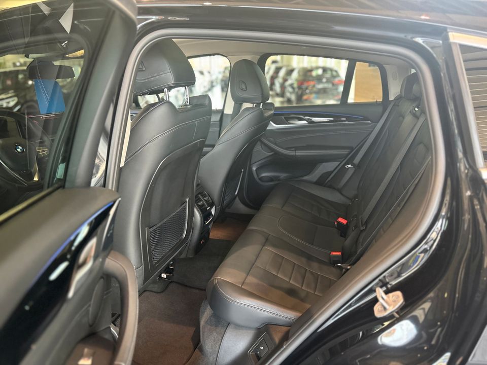 BMW X4 xDrive30d AT Innovationsp. Sport Aut. Head-Up