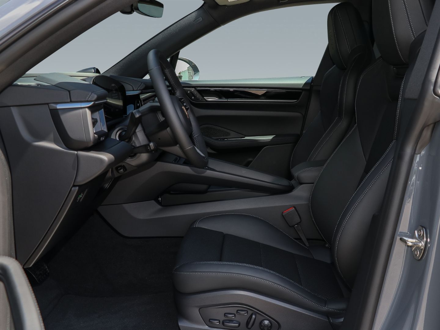 Porsche Macan 4 BOSE Panorama Rückfahrkamera Lederpaket