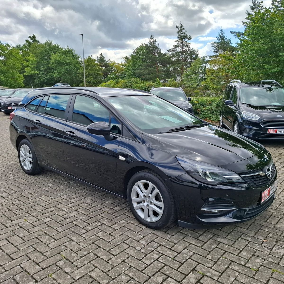 Opel Astra K Sports Tourer 1.5D Edition - Samsaru's Car Outlet