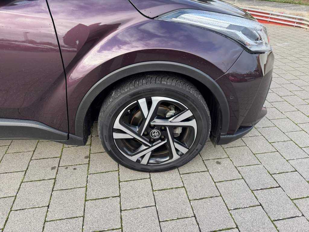 Toyota C-HR Hybrid Team Deutschland