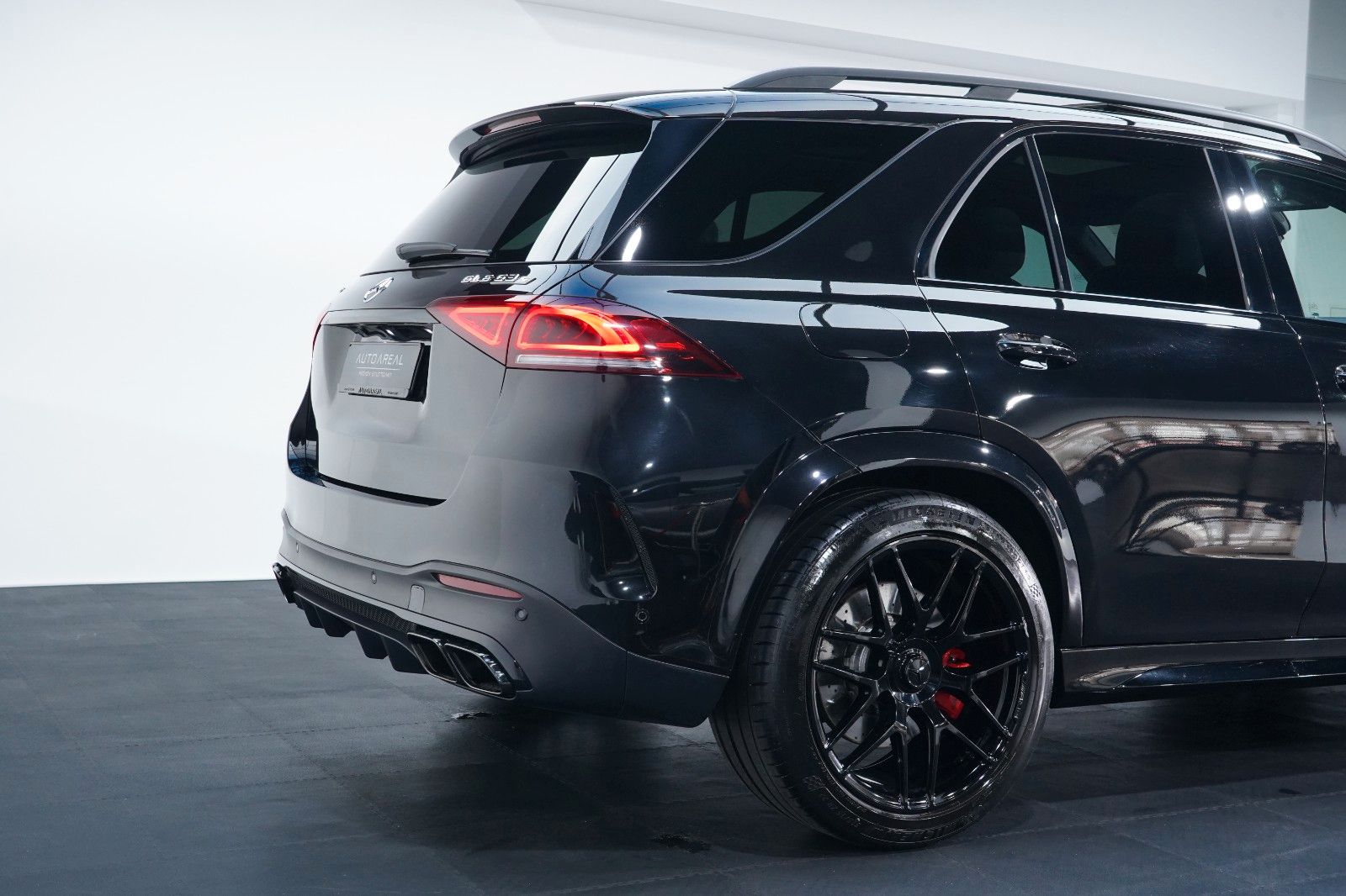 Mercedes-Benz GLE 63 S AMG 4M+ 9G/AHK/BURM®/DISTR+/PANO/MMRY/