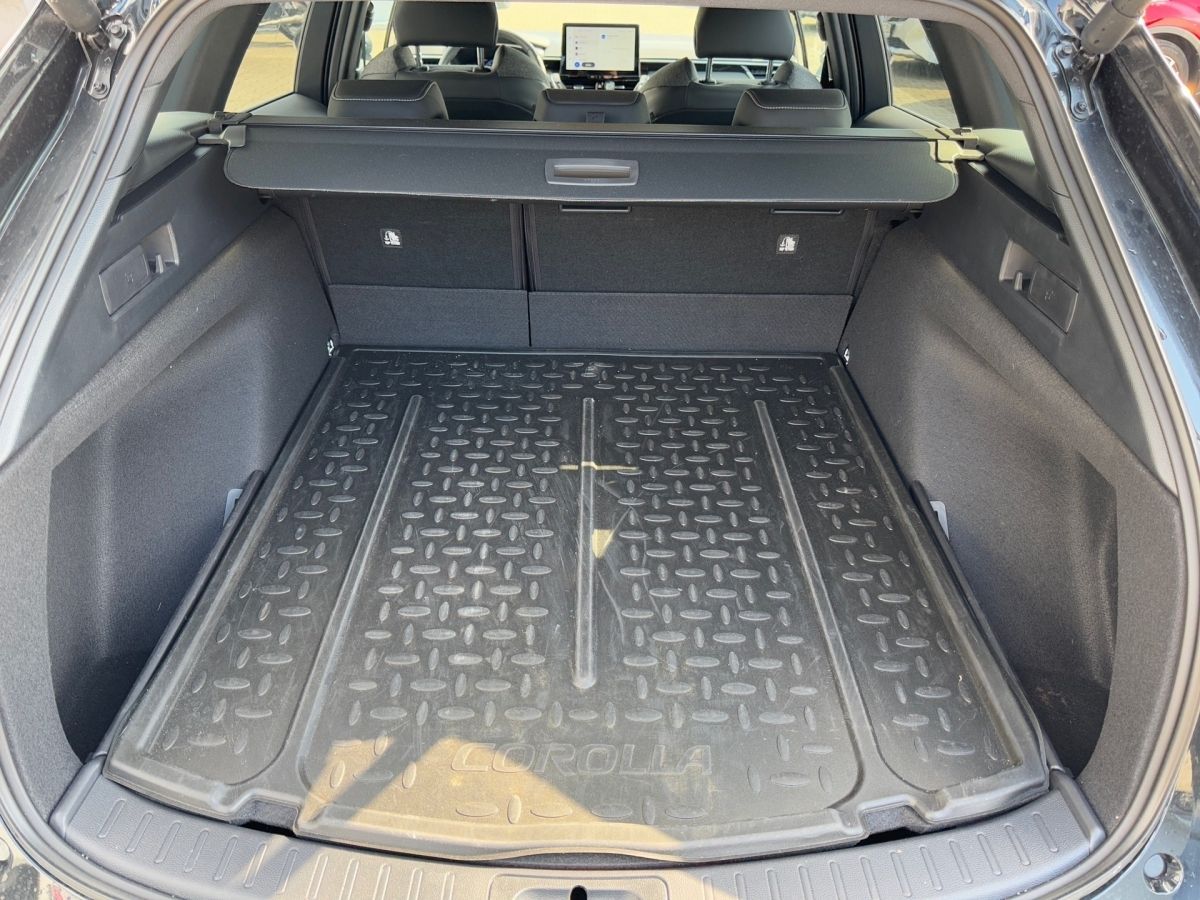 Toyota Corolla 1.8 l Hybrid Touring Sports Teamplayer