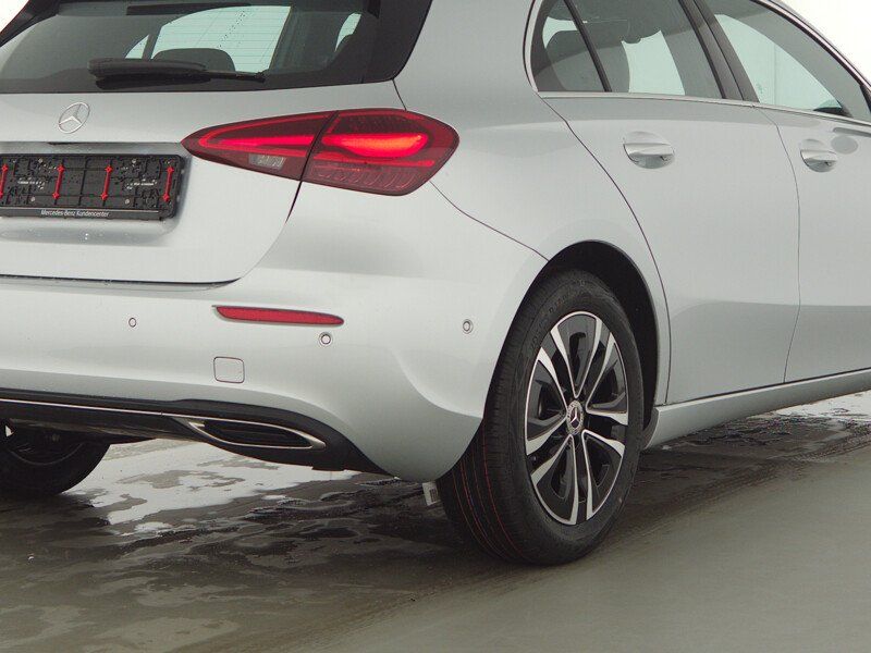 Mercedes-Benz A 180 Progressive - Samsaru's Car Outlet