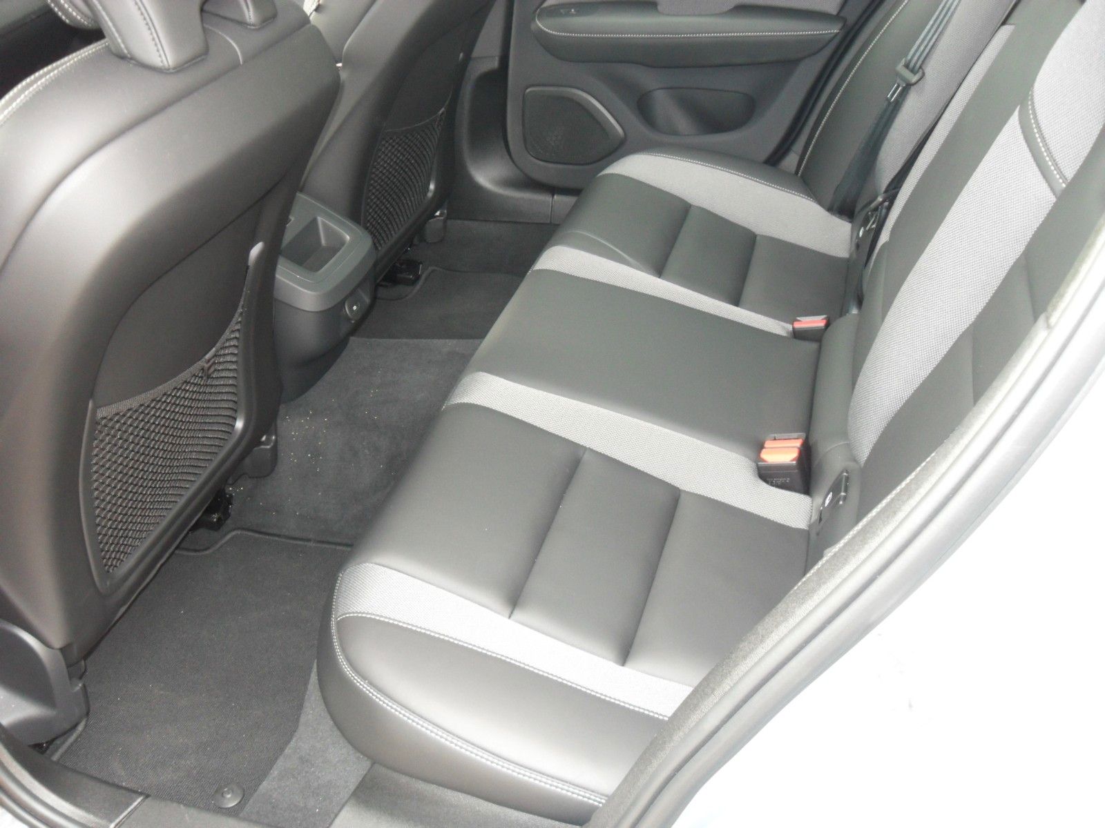Volvo S60 Plus AWD | 360° | Harman K.| Standheizung