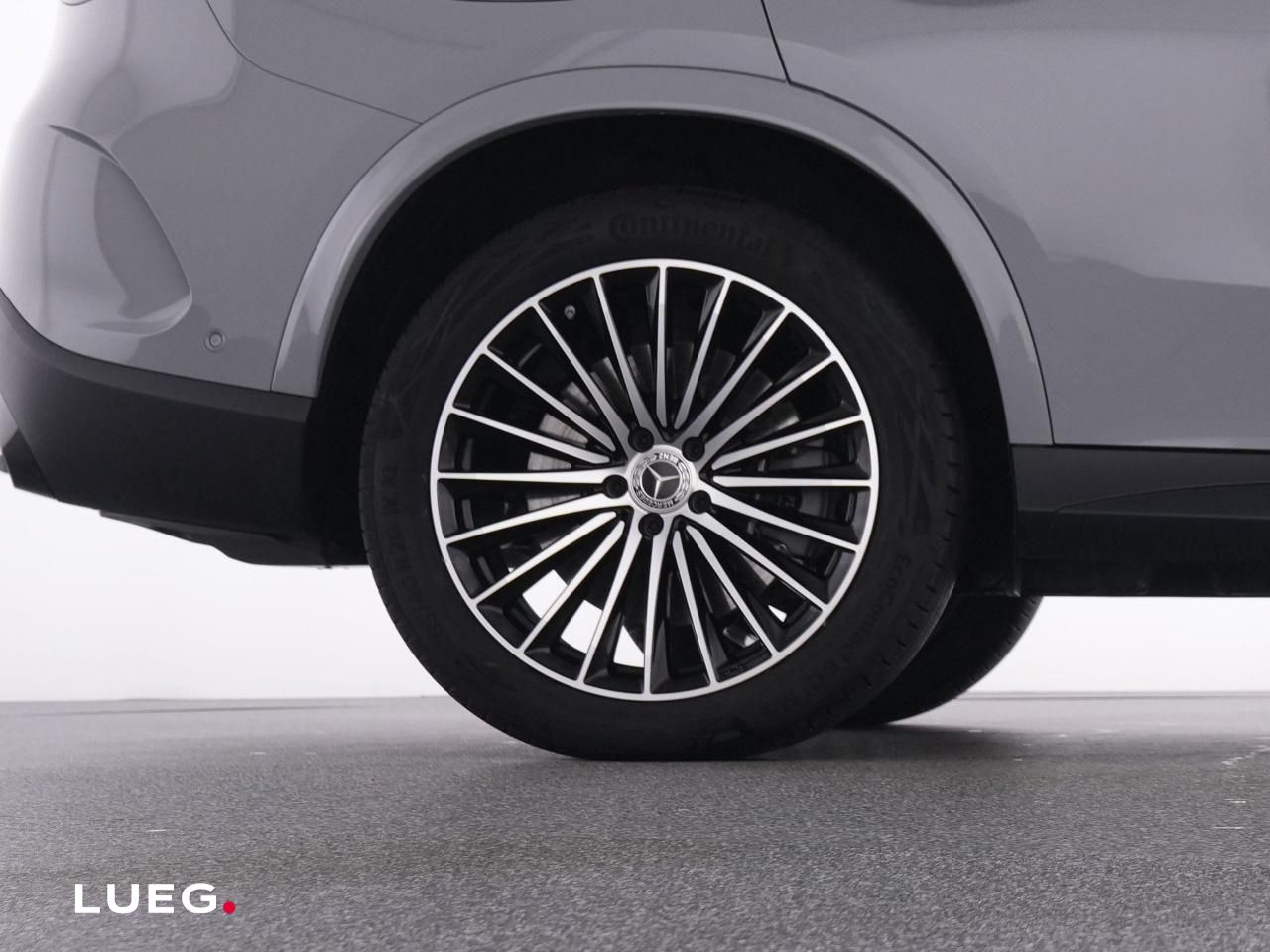 Mercedes-Benz GLC 300 de 4M AMG+NIGHT+20''+PANO+AHK+DIG.LIGHT+