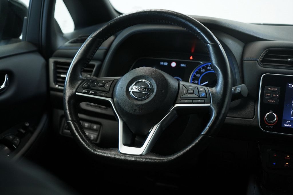 Nissan Leaf 40 kWh - Samsaru's Car Outlet