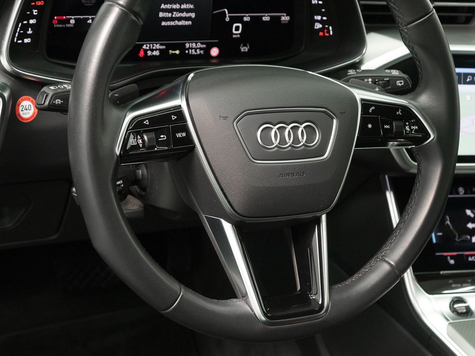 Audi A6 Avant 45 TFSI SPORT - Samsaru's Car Outlet
