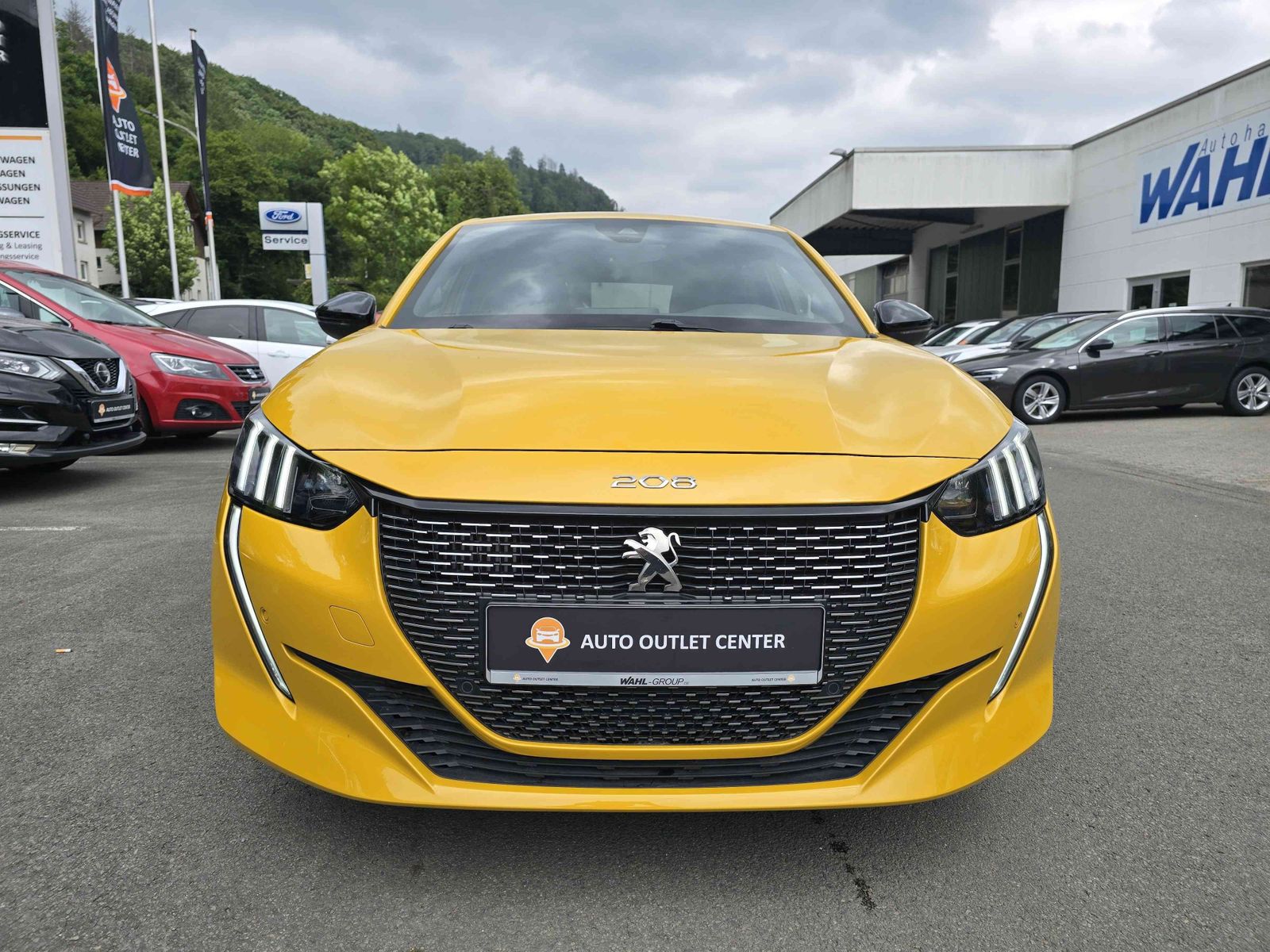 Peugeot 208 GT - Samsaru's Car Outlet