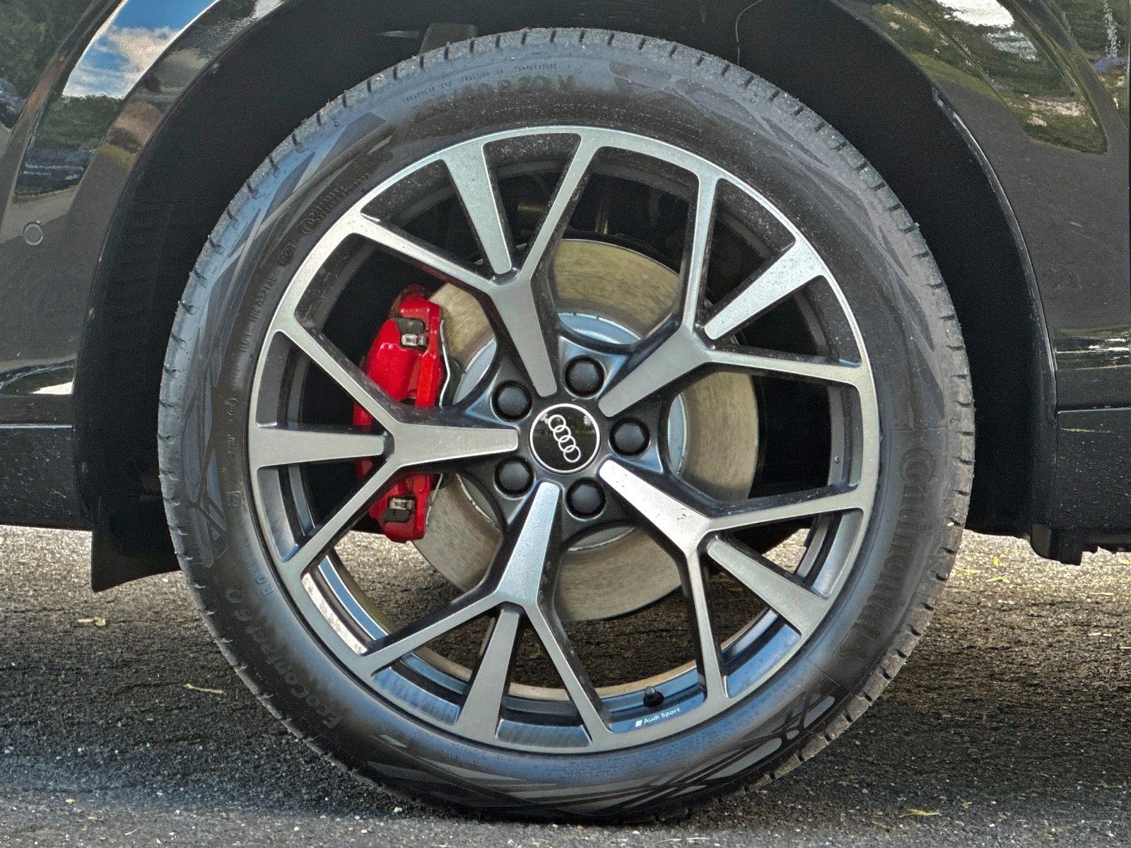 Audi Q3 SUV e-hybrid AHK S-LINE PANO TECH PRO MATRIX