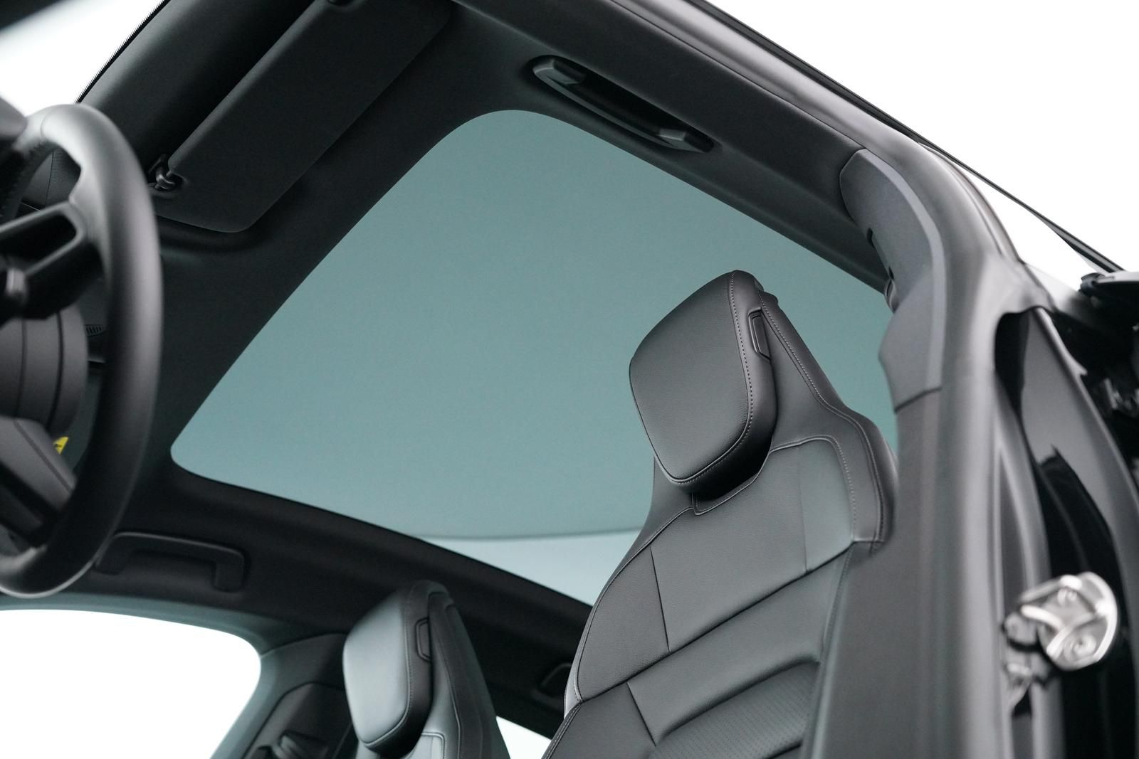 Porsche TAYCAN 4S 75-JAHRE+BOSE+PANO+21" EXCLUSIVE FELGE