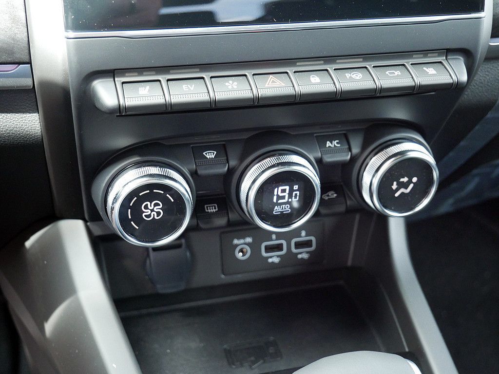 Renault Arkana ESPRIT ALPINE Full Hybrid - Samsaru's Car Outlet