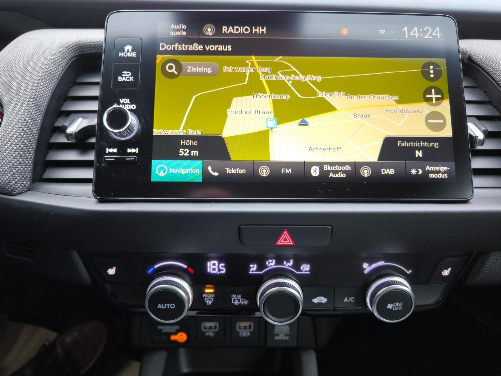 Honda Jazz 1,5 e Executive Crosstar + Ganzjahresreifen