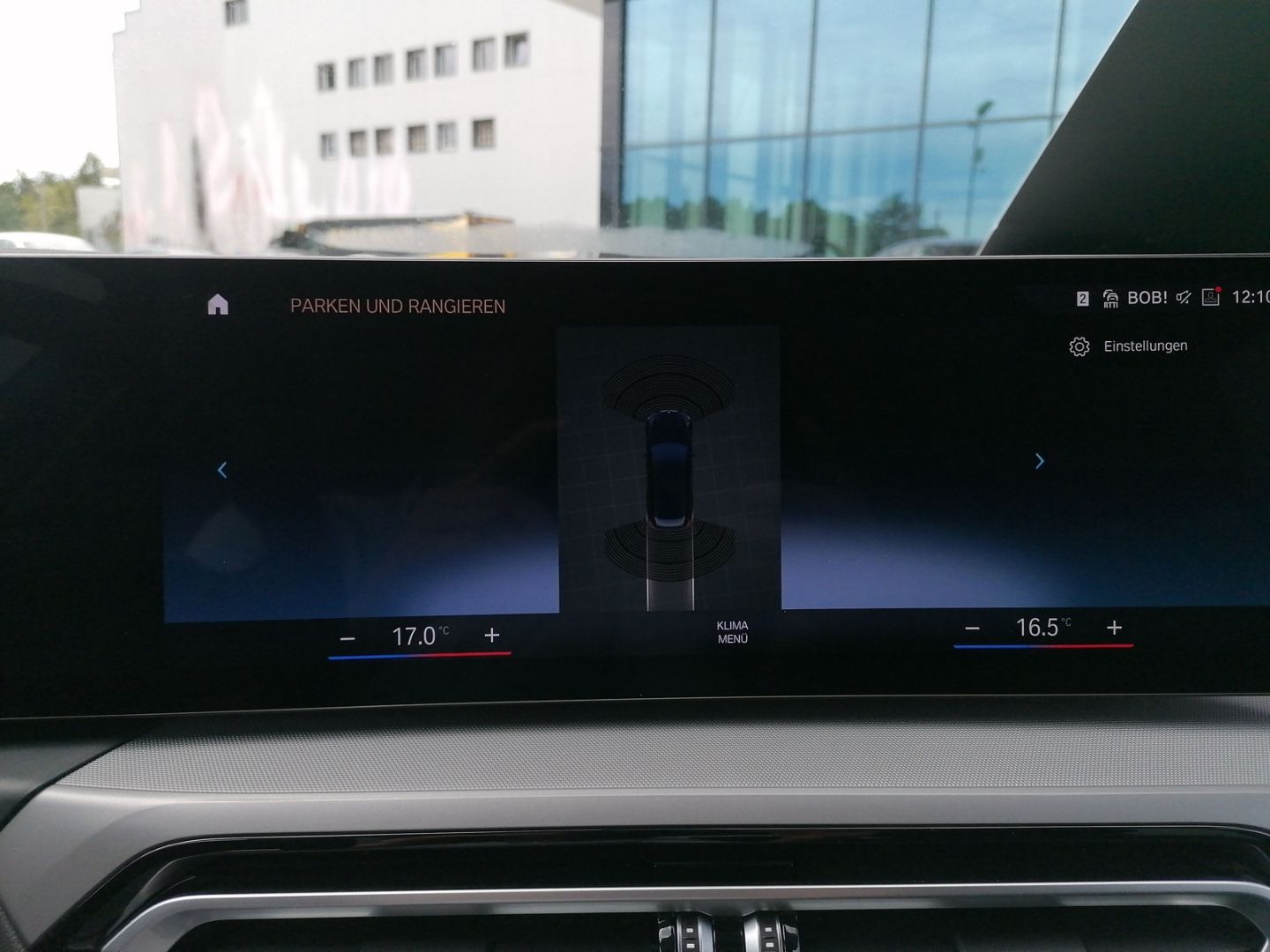BMW 320 i Touring - Samsaru's Car Outlet