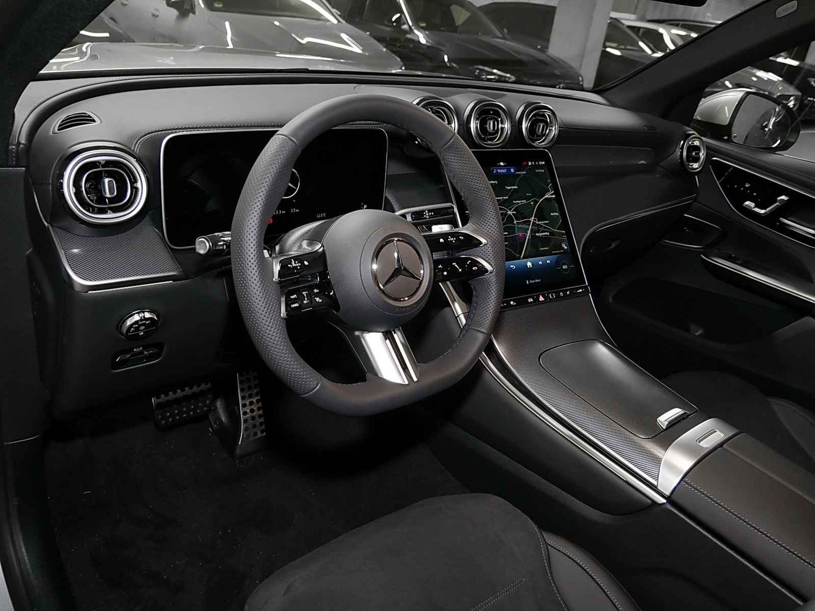 Mercedes-Benz GLC 200 d 4MATIC MBUX AMG SHD Perf-AGA LED Navi