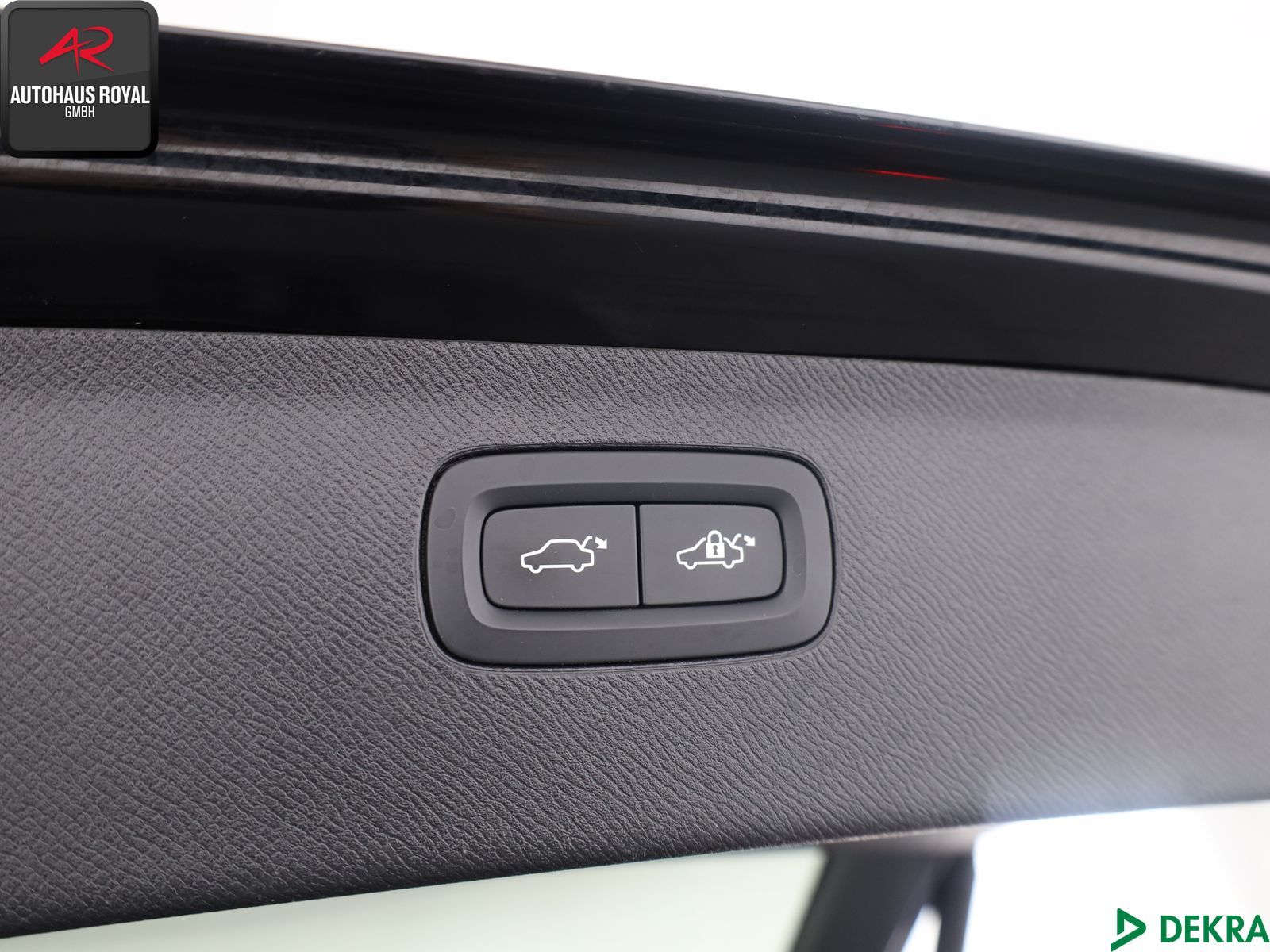 Volvo XC 90 AWD T8 RECHARGE R DESIGN 7 SITZE,STANDHEIZ