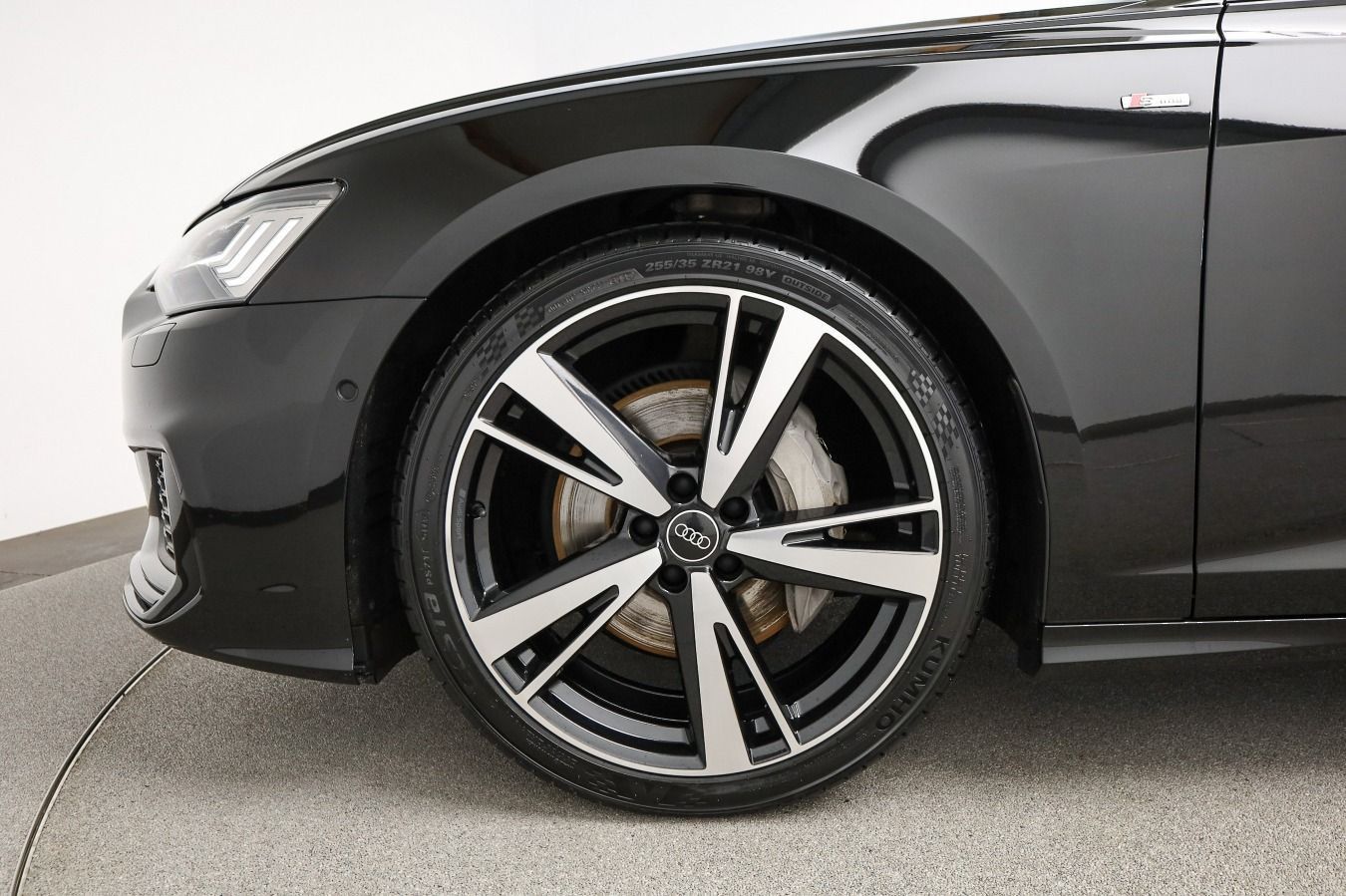 Audi A6 Avant 50 TDI quattro S line - Samsaru's Car Outlet