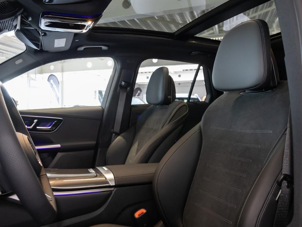 Mercedes-Benz GLC 200 d 4M AMG NIGHT MEMO 360 AHK DISTR KAMERA