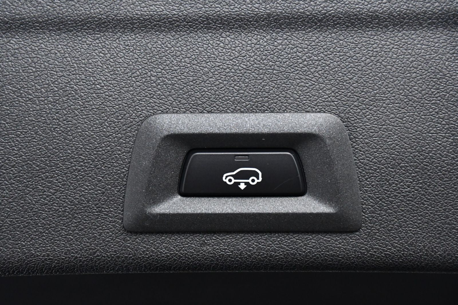 BMW X6 xDrive30d M Sport Pro - Samsaru's Car Outlet