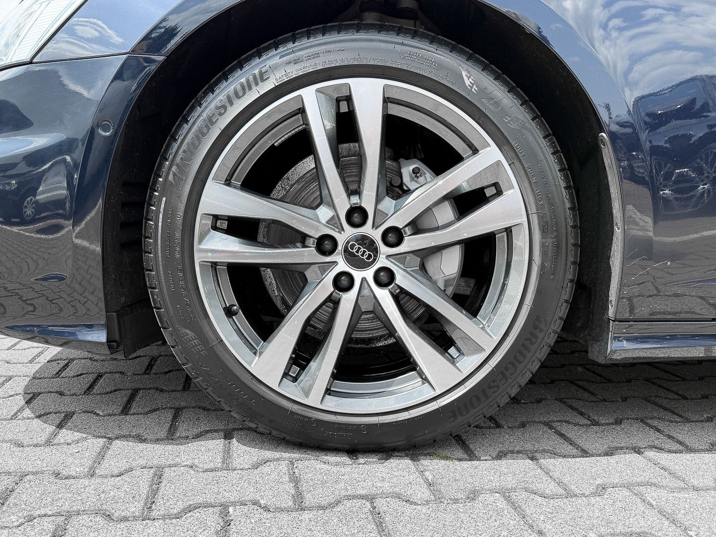 Audi A6 Avant 40 TDI S line - Samsaru's Car Outlet
