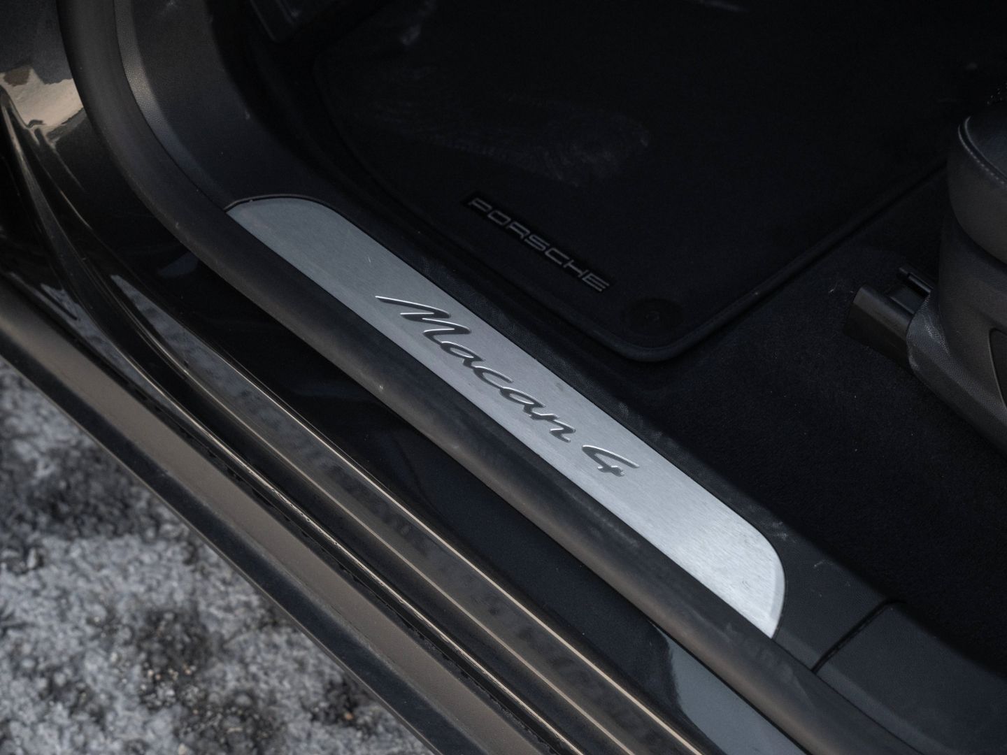 Porsche Macan 4 AHK Sport Chrono Paket Luftfederung