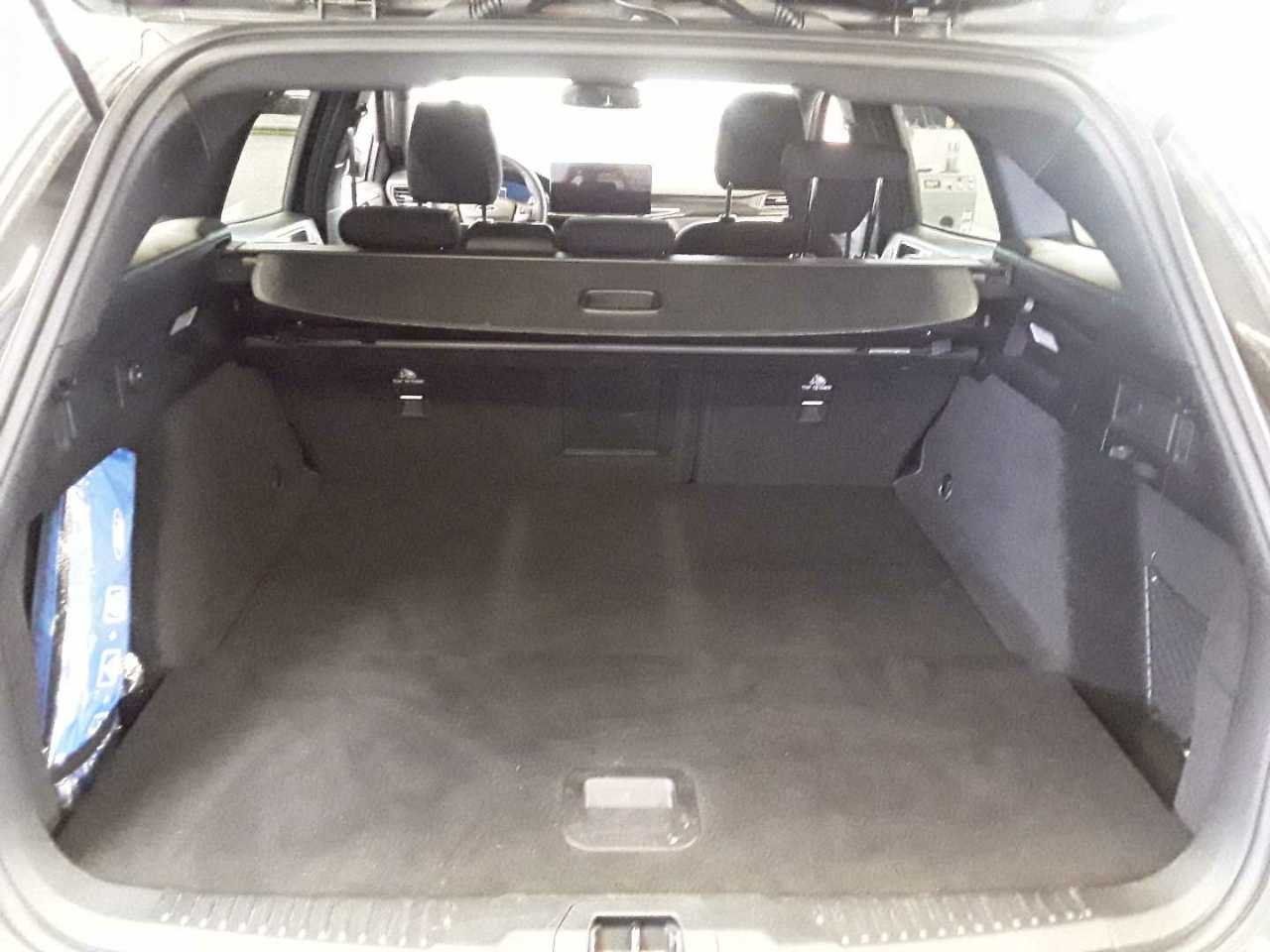 Ford Focus 1.0 EcoBoost Mild-Hybrid ST-Line B&O Matri