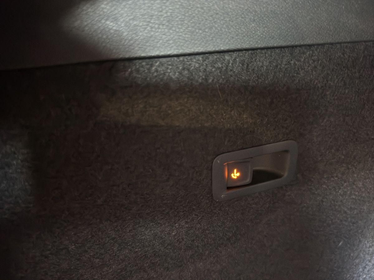 Cupra Formentor VZ 2.0 TSI 4Drive 310PS Navi AHK LED B